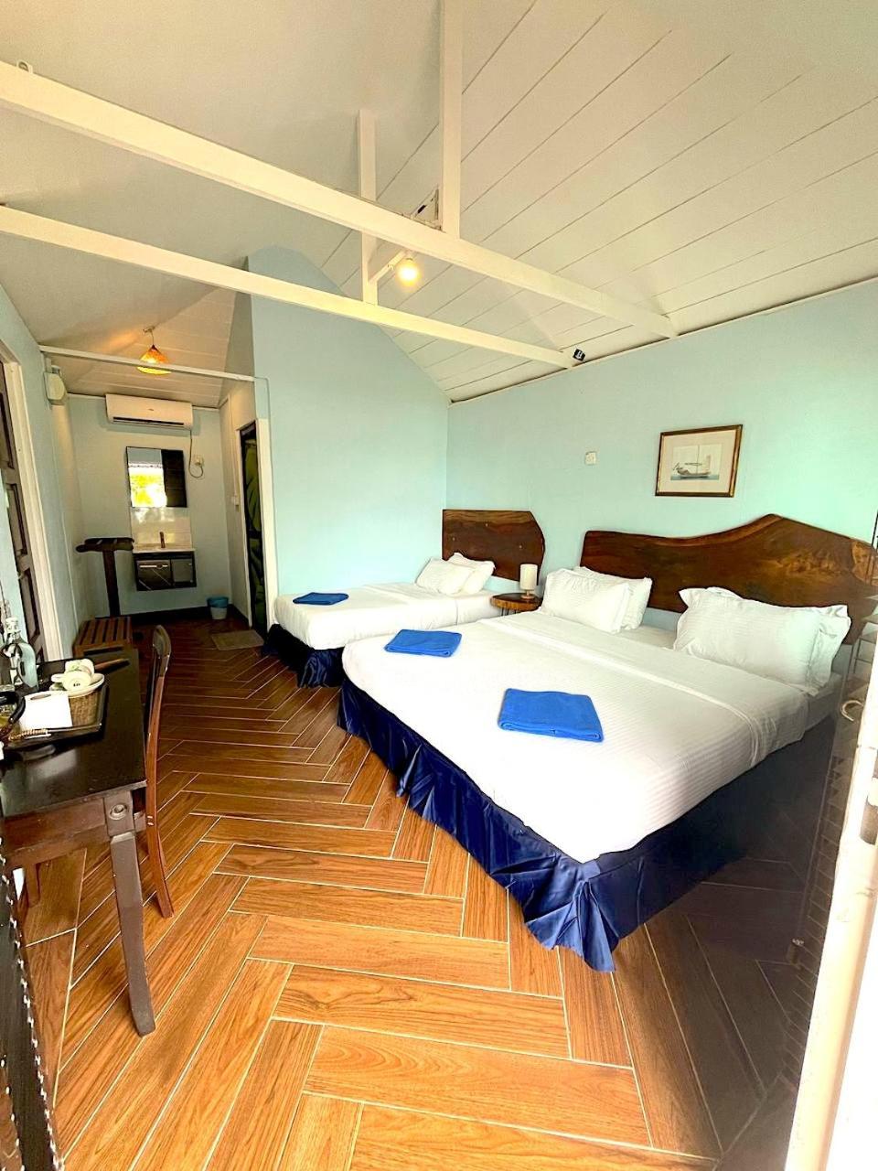 1511 Coconut Grove Kampong Juara Exterior foto