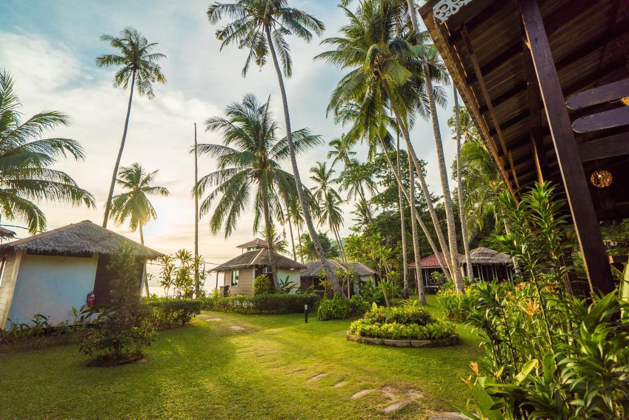1511 Coconut Grove Kampong Juara Exterior foto