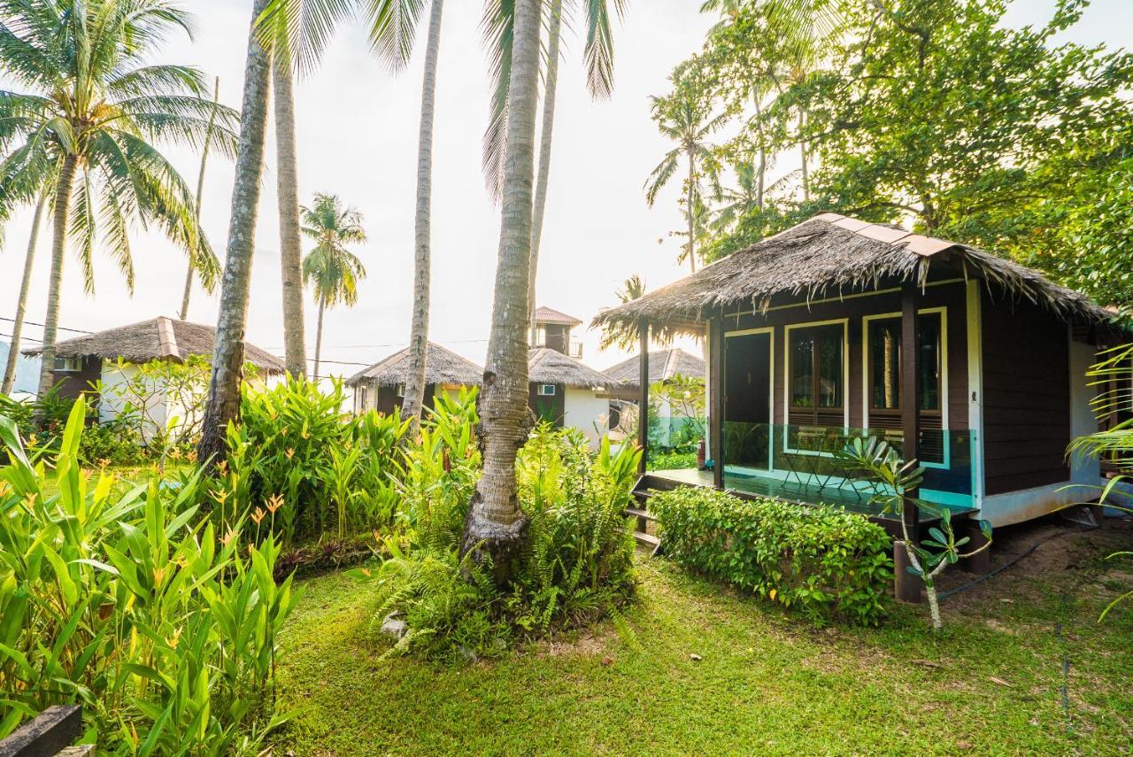 1511 Coconut Grove Kampong Juara Exterior foto