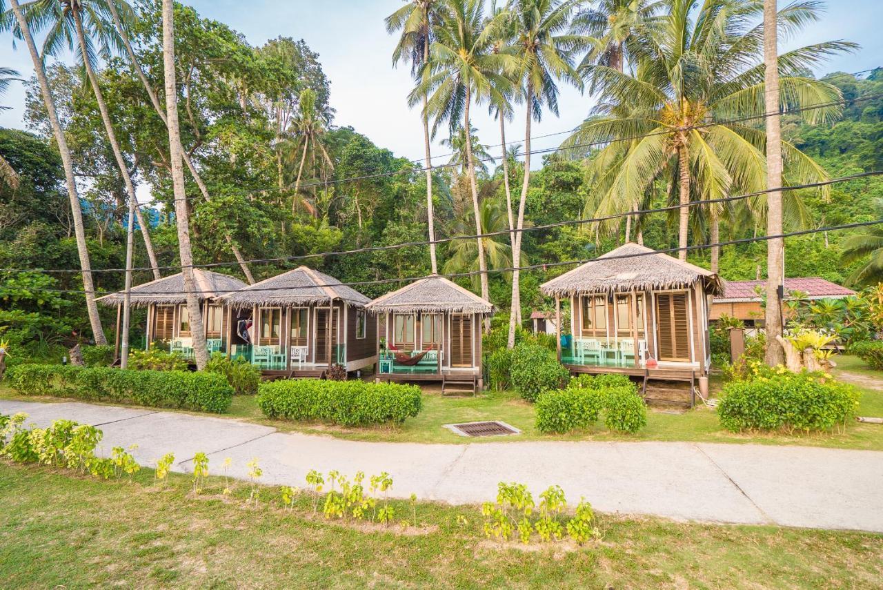1511 Coconut Grove Kampong Juara Exterior foto