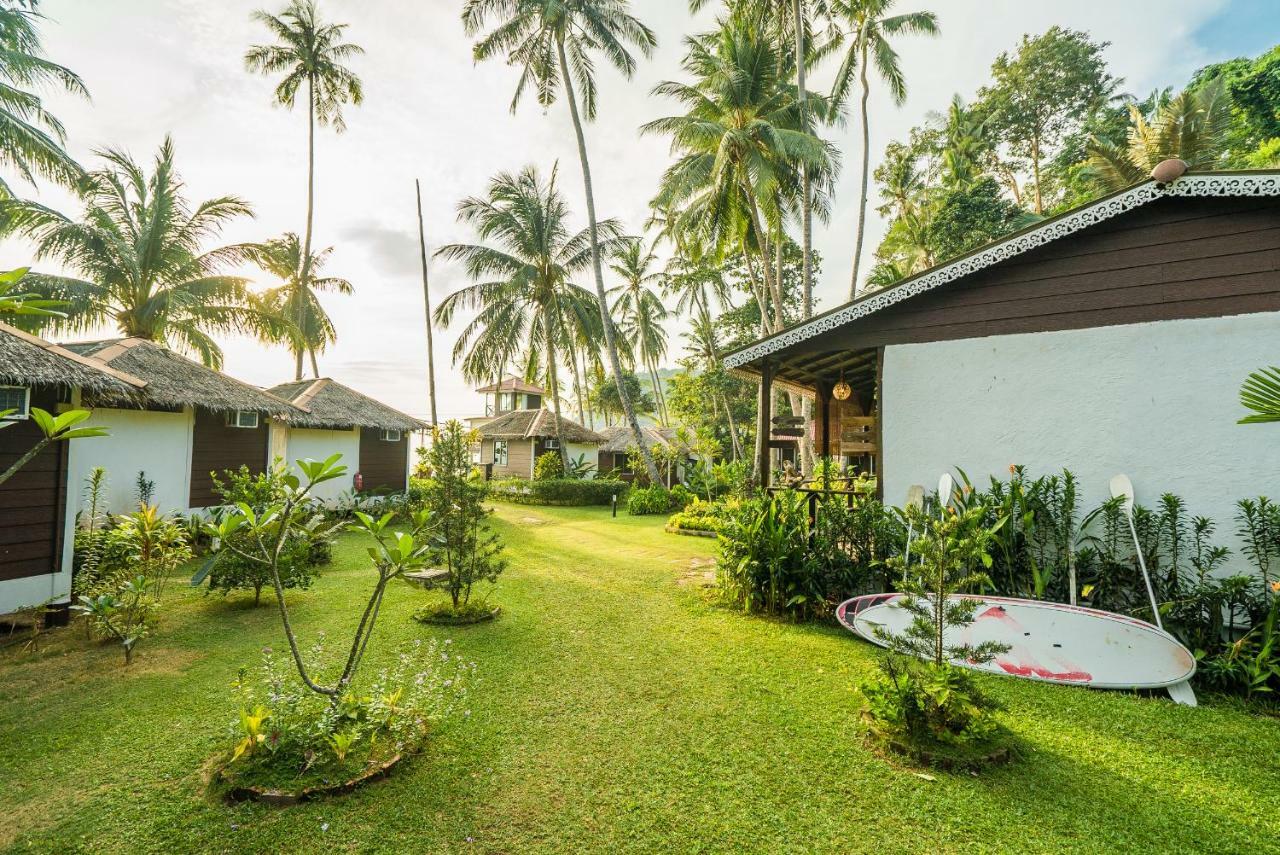 1511 Coconut Grove Kampong Juara Exterior foto